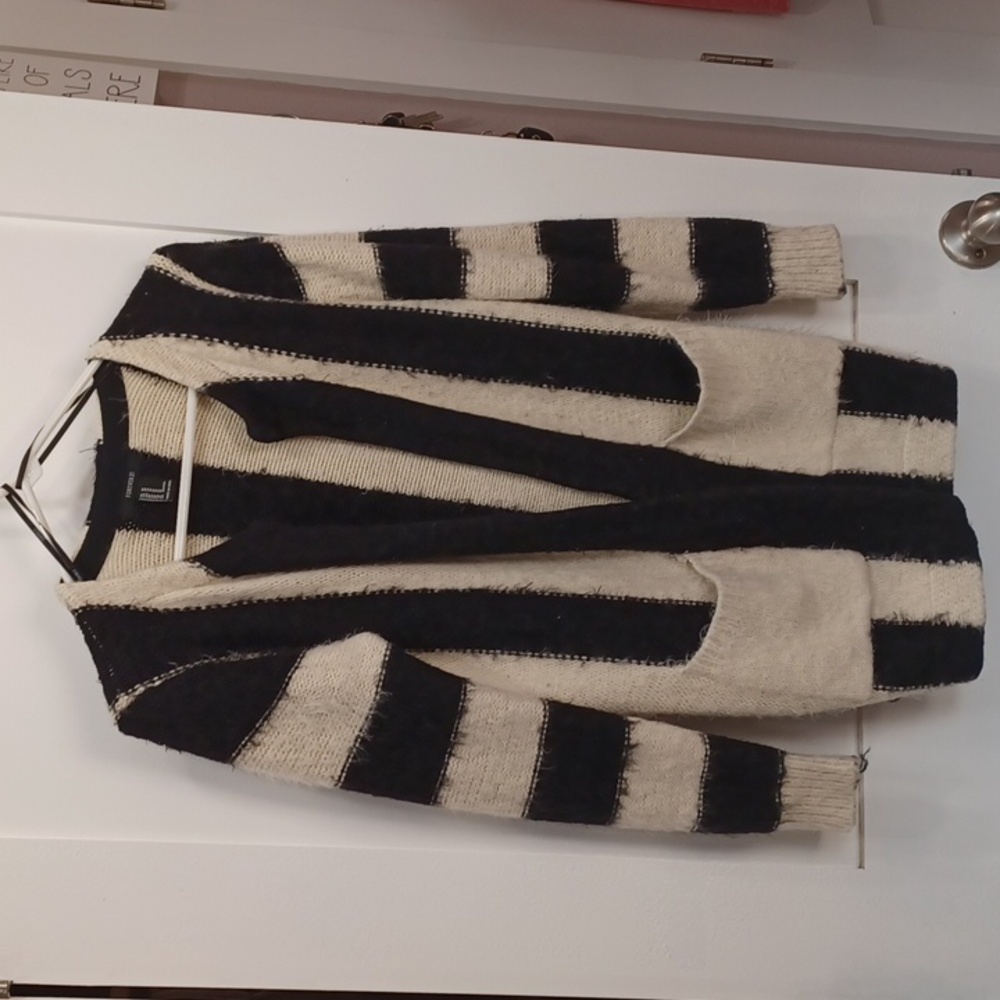 Black & Cream Fuzzy Furry Soft Bold Striped Woven Ethnic Sweater Coat S - Medium